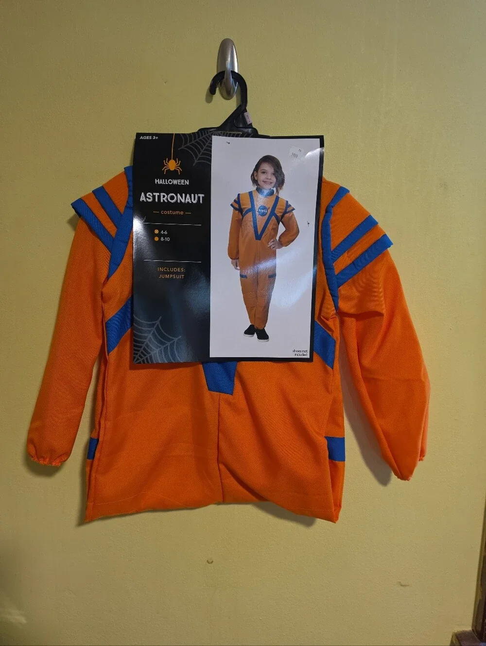 NWT NASA Astronaut Child Boy or Girl Size 4-6 Orange Jumpsuit Halloween Costume